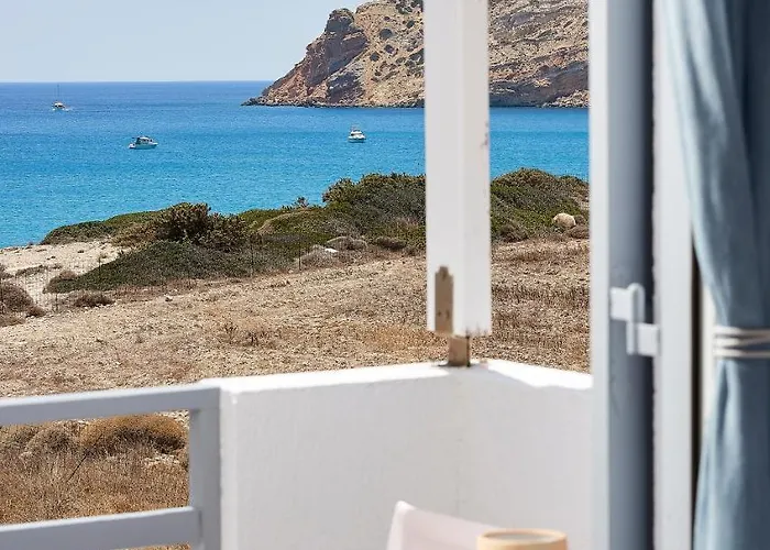 Muses Milos B&B Provatas