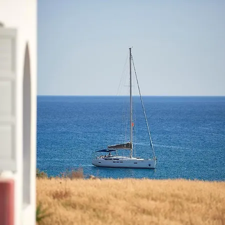 Frühstückspension Muses Milos 4*