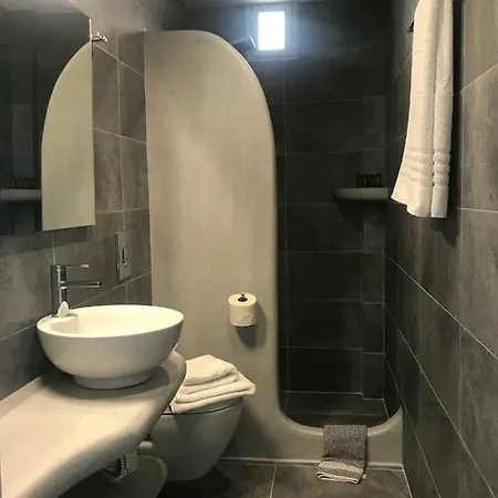 Muses Milos Frühstückspension