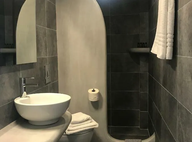 Muses Milos Couette-café